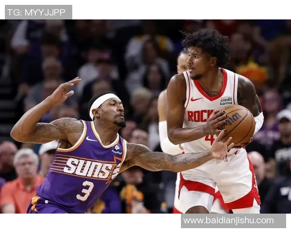 保罗乔治强势回归,领衔快船火力全开,击败火箭再添一城,三连胜势不可挡 保罗乔治强势回归,领衔快船火力全开,击败火箭再添一城,三连胜势不可挡